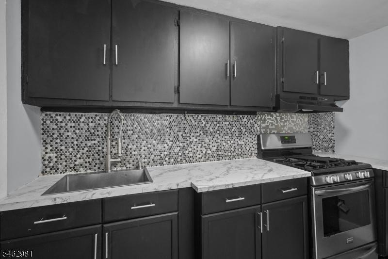 1337 S 2nd Street Plainfield NJ 07063