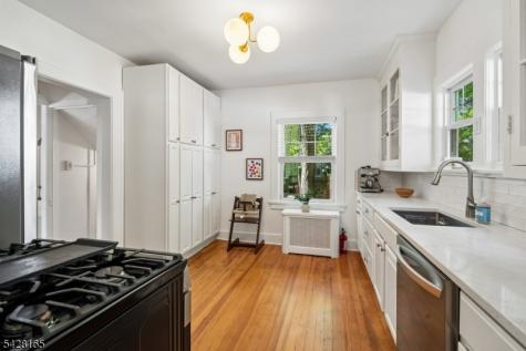 72 Central Avenue Montclair NJ 07042