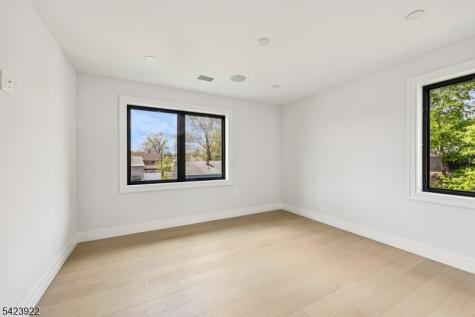 51 Albany Avenue Nutley NJ 07110