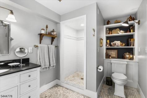 9 Jacksonburg Road Blairstown NJ 07825