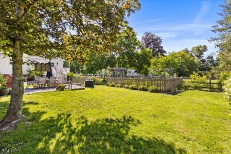 9 Jacksonburg Road Blairstown NJ 07825