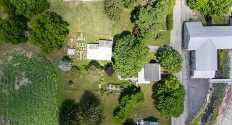9 Jacksonburg Road Blairstown NJ 07825