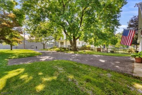 9 Jacksonburg Road Blairstown NJ 07825