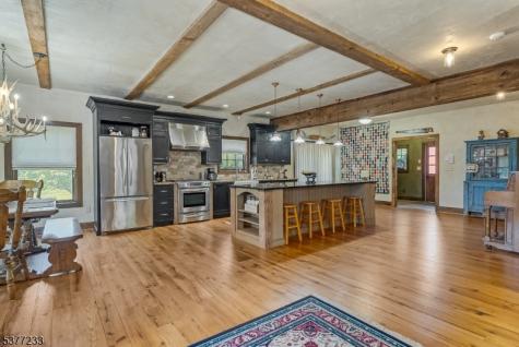 106 Mountain Top Road Lebanon NJ 08826