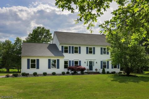 77 Ridgeview Drive Montgomery NJ 08502