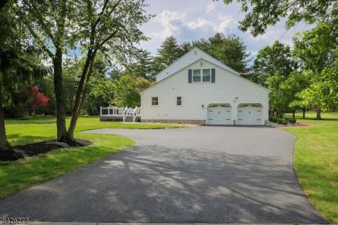 77 Ridgeview Drive Montgomery NJ 08502