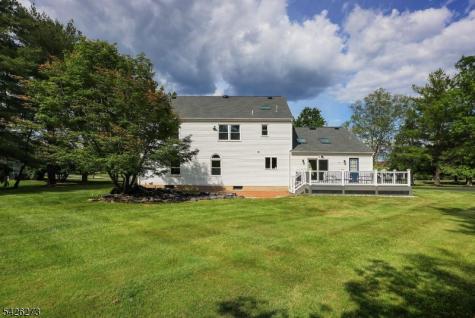 77 Ridgeview Drive Montgomery NJ 08502