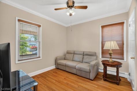 119 Kingston Avenue Hawthorne NJ 07506