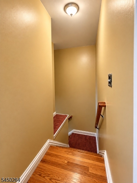 34 Roosevelt Street New Brunswick NJ 08901