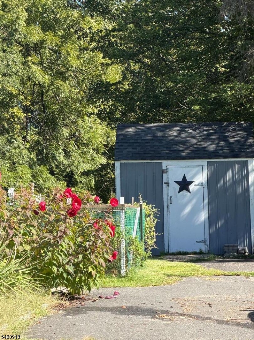 44 Readington Road Readington NJ 08889