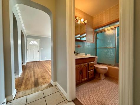230 Macdonald Drive Wayne NJ 07470