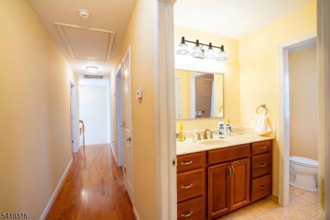 2 Lilac Road Jefferson NJ 07849