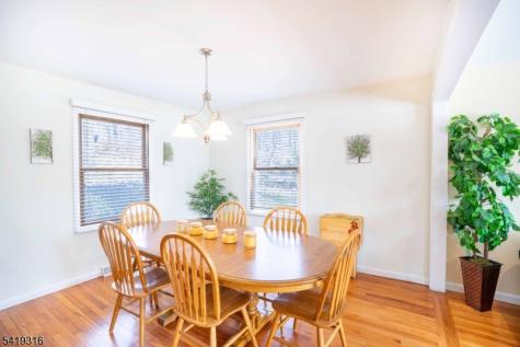 2 Lilac Road Jefferson NJ 07849
