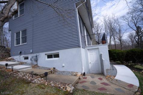 2 Lilac Road Jefferson NJ 07849
