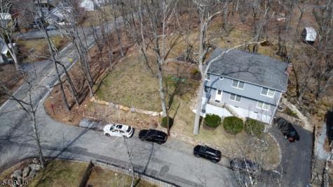 2 Lilac Road Jefferson NJ 07849