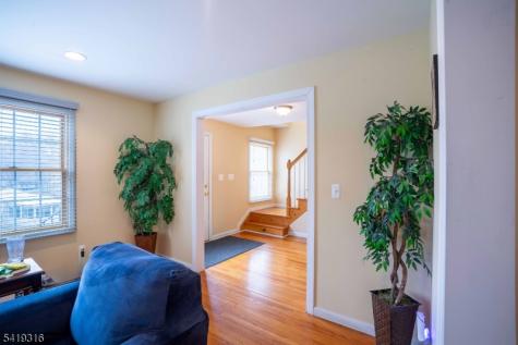 2 Lilac Road Jefferson NJ 07849