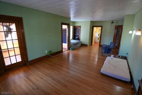288 Paterson Avenue Little Falls NJ 07424