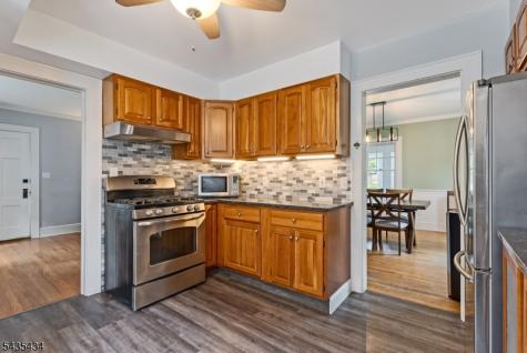 12 Raymond Road Morris NJ 07960