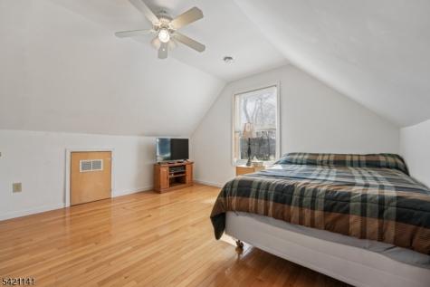 19 Marlin Avenue Pequannock NJ 07440