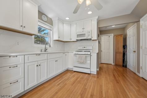 19 Marlin Avenue Pequannock NJ 07440