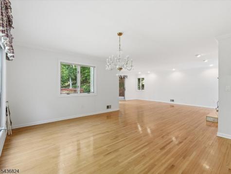 1079 Hoffman Road Bridgewater NJ 08807