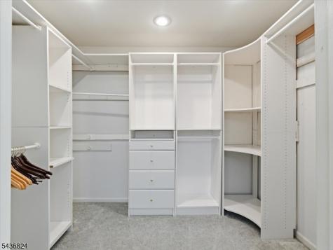 1079 Hoffman Road Bridgewater NJ 08807