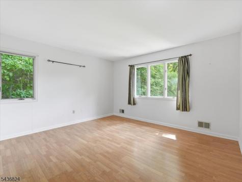 1079 Hoffman Road Bridgewater NJ 08807