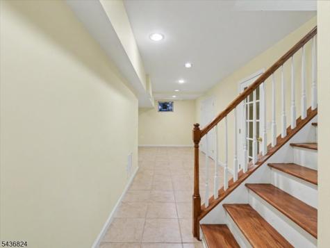 1079 Hoffman Road Bridgewater NJ 08807