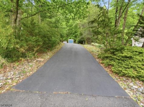 1079 Hoffman Road Bridgewater NJ 08807