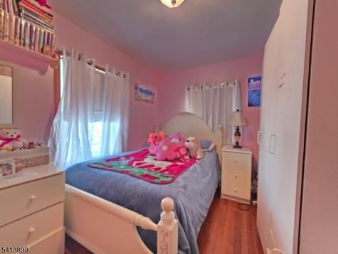 137 Fairbanks Street Hillside NJ 07205