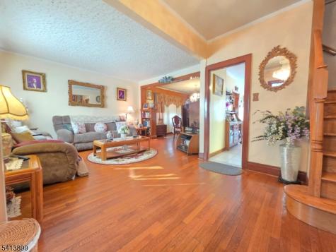 137 Fairbanks Street Hillside NJ 07205
