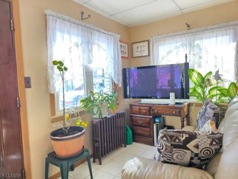 137 Fairbanks Street Hillside NJ 07205