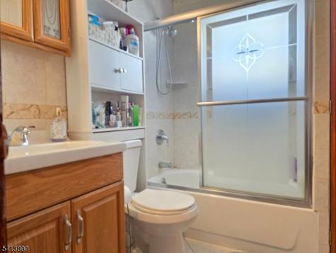 137 Fairbanks Street Hillside NJ 07205
