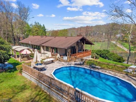 121 Doremus Road West Milford NJ 07438