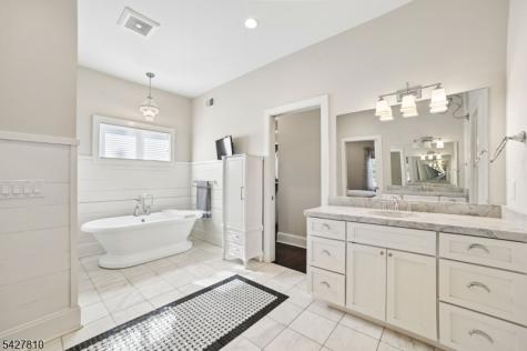 77 Kent Place Boulevard Summit NJ 07901