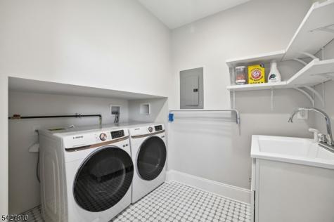 77 Kent Place Boulevard Summit NJ 07901