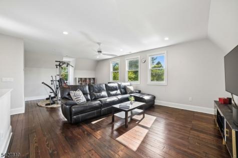 77 Kent Place Boulevard Summit NJ 07901