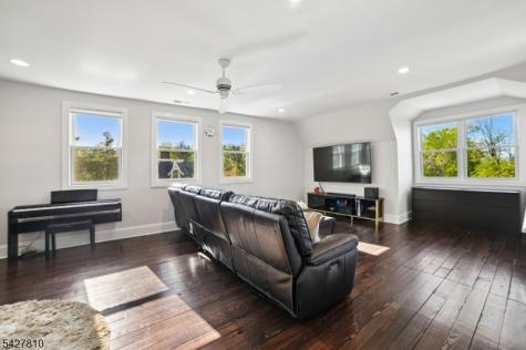 77 Kent Place Boulevard Summit NJ 07901