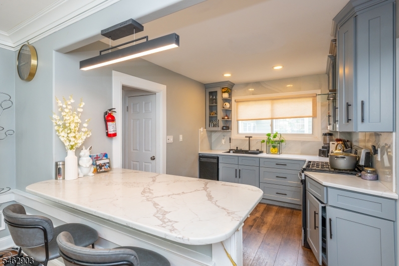 16 Eagle Terrace West Orange NJ 07052
