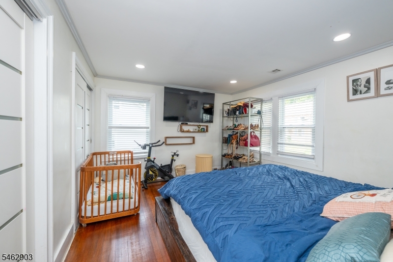 16 Eagle Terrace West Orange NJ 07052