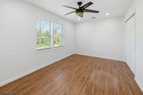 20 Greenwood Avenue Wanaque NJ 07420