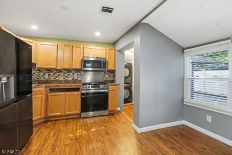20 Greenwood Avenue Wanaque NJ 07420