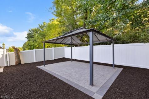 20 Greenwood Avenue Wanaque NJ 07420