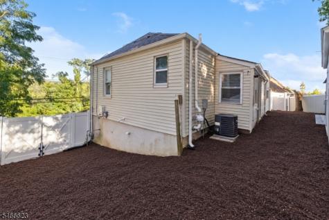 20 Greenwood Avenue Wanaque NJ 07420