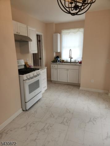132 Eppirt Street East Orange NJ 07018