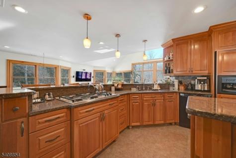 285 Chestnut Ridge Road Woodcliff Lake NJ 07677