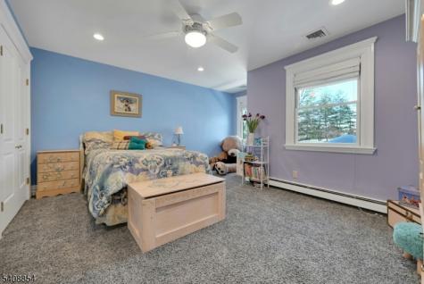 285 Chestnut Ridge Road Woodcliff Lake NJ 07677