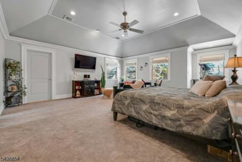 285 Chestnut Ridge Road Woodcliff Lake NJ 07677