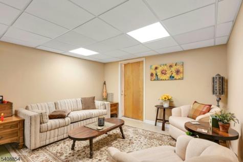 285 Chestnut Ridge Road Woodcliff Lake NJ 07677