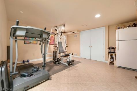 285 Chestnut Ridge Road Woodcliff Lake NJ 07677